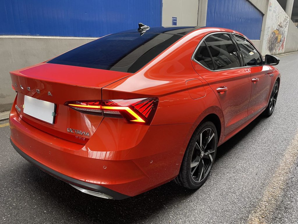 SKODA Octavia 2021 TSI280 DSG Smart Drive Flagship Edition - Huishida Trading