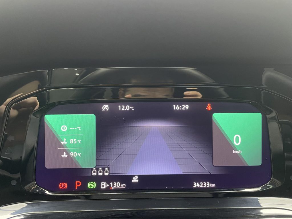 Volkswagen Golf 2021 280TSI DSG R-Line - Huishida Trading