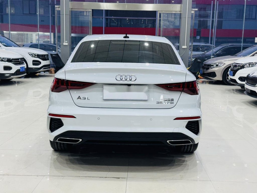 Audi A3 2022 A3L Limousine 35 TFSI Sportline - Huishida Trading