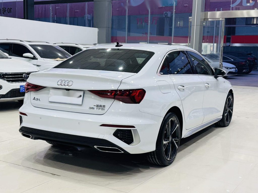 Audi A3 2022 A3L Limousine 35 TFSI Sportline - Huishida Trading