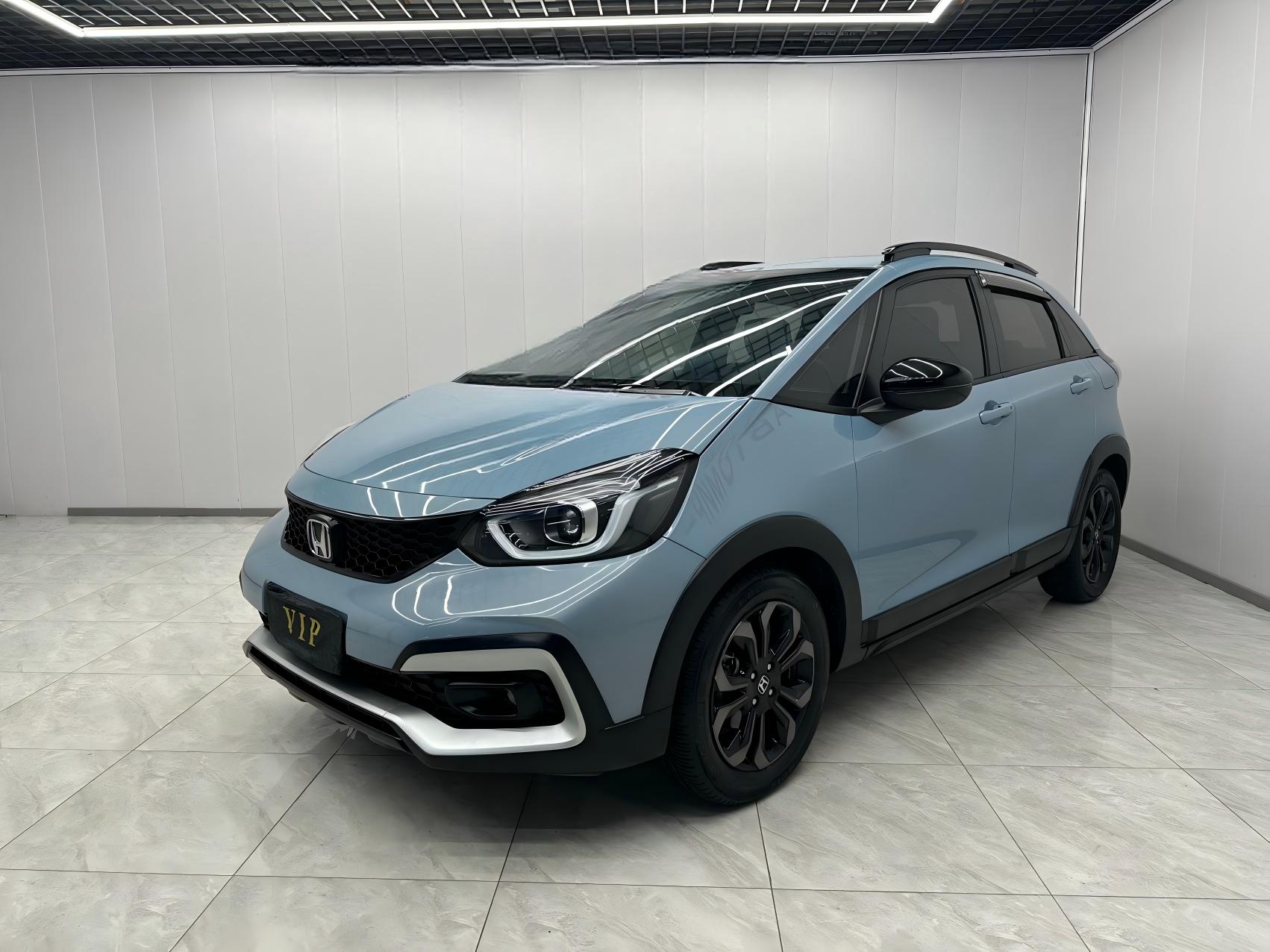 Honda LIFE  2021 1,5 л CVT CRO-SS Fun Edition