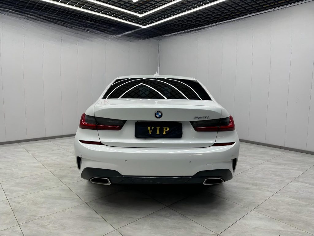 BMW 3 серии 2022 года с обновленным дизайном 320Li M Sport Package - Huishida Trading