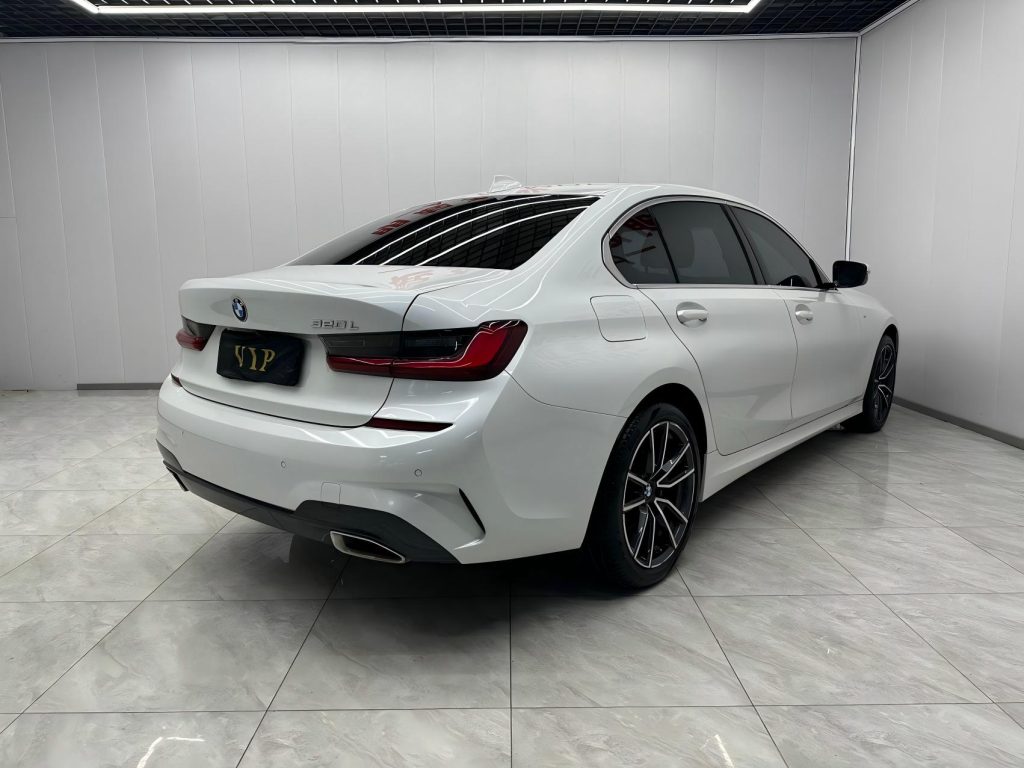 BMW 3 серии 2022 года с обновленным дизайном 320Li M Sport Package - Huishida Trading