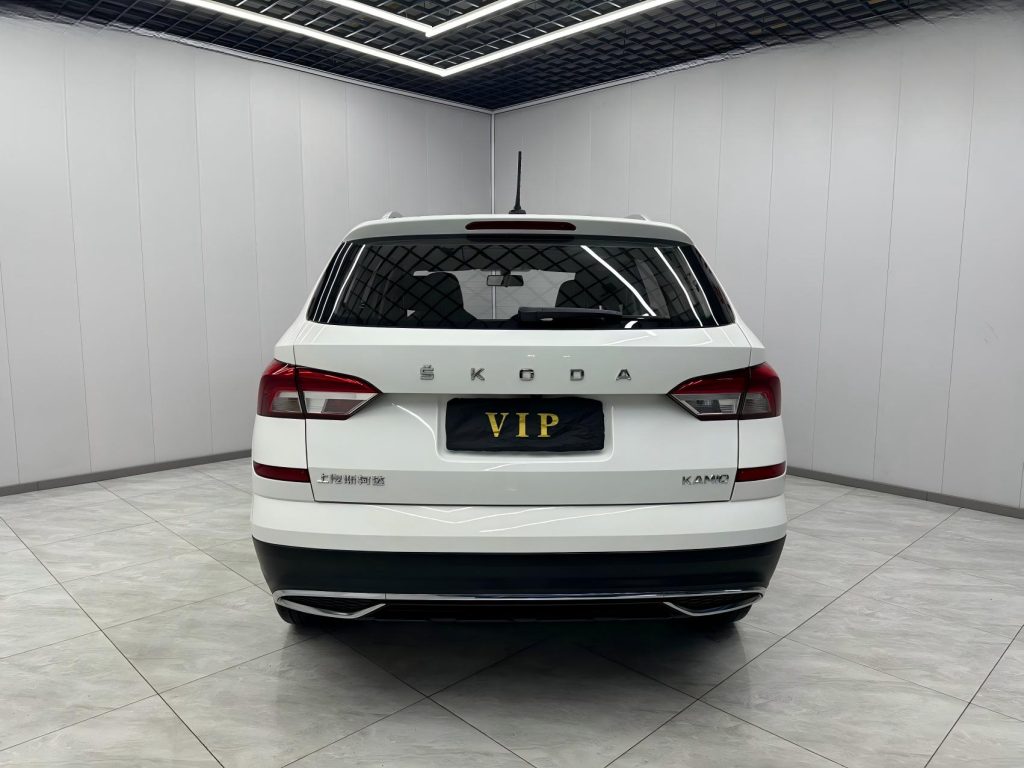 Škoda Kamiq 2021 1,5 л, автоматическая коробка передач, версия Comfort Edition - Huishida Trading