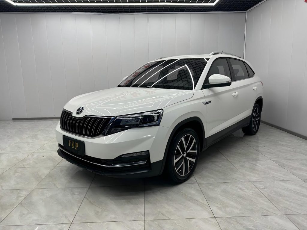 Škoda Kamiq 2021 1,5 л, автоматическая коробка передач, версия Comfort Edition - Huishida Trading