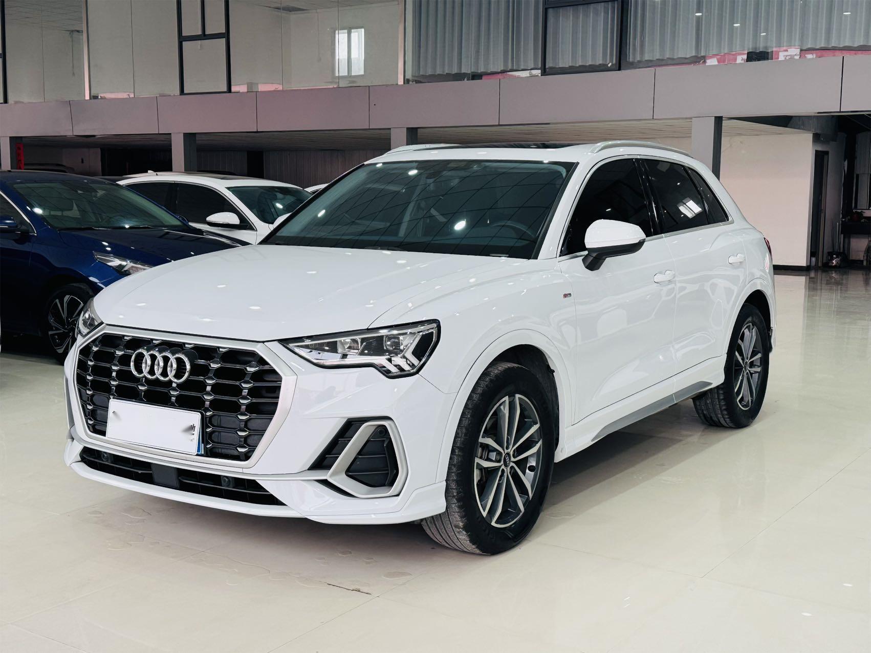 Audi Q3 2021 35 TFSI Progressive Dynamic Edition
