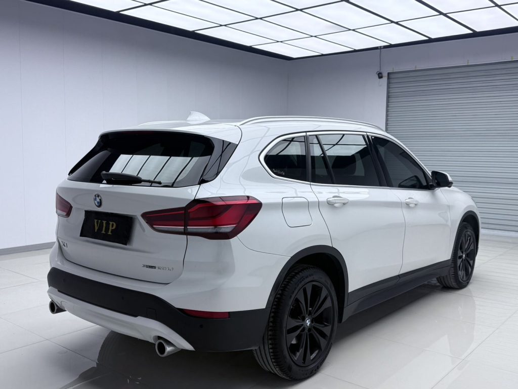 BMW X1 2021 sDrive20Li Fashion Edition - Huishida Trading