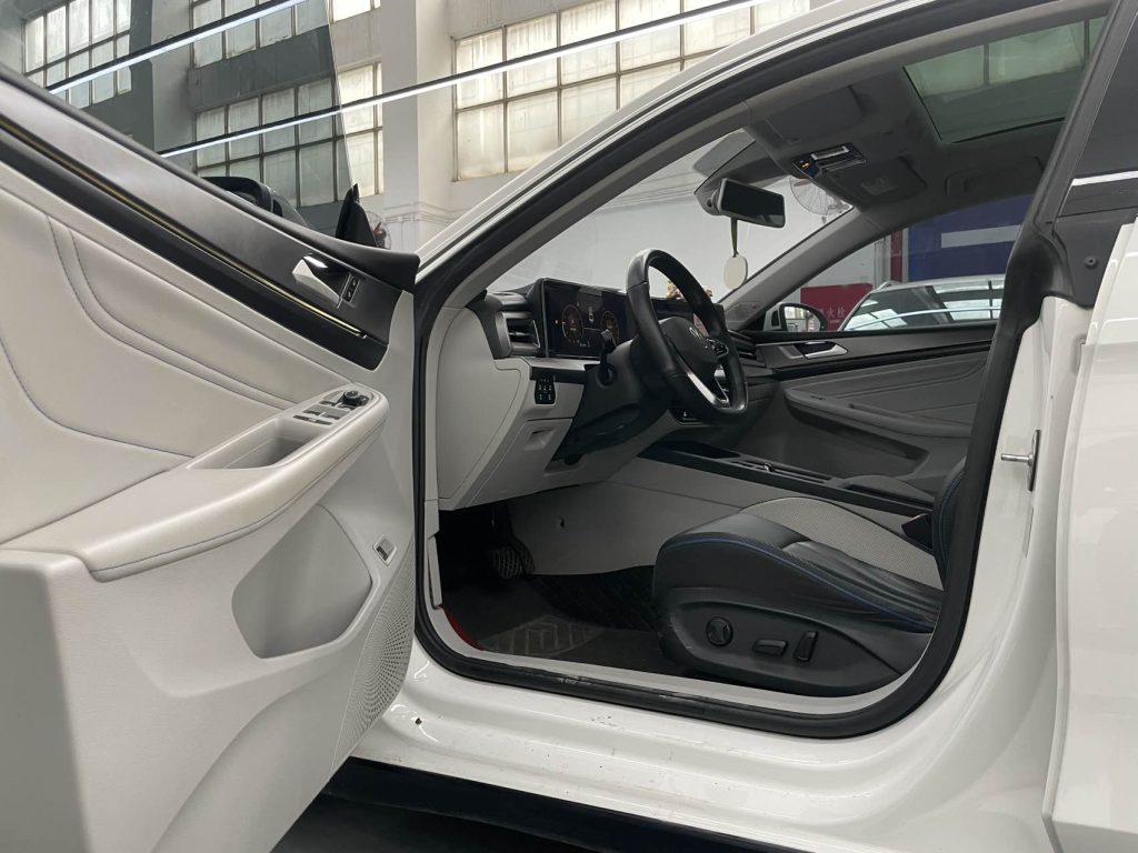 Volkswagen LMANDO L 2022 L 280TSI DSG Super Hot Flagship Edition - Huishida Trading