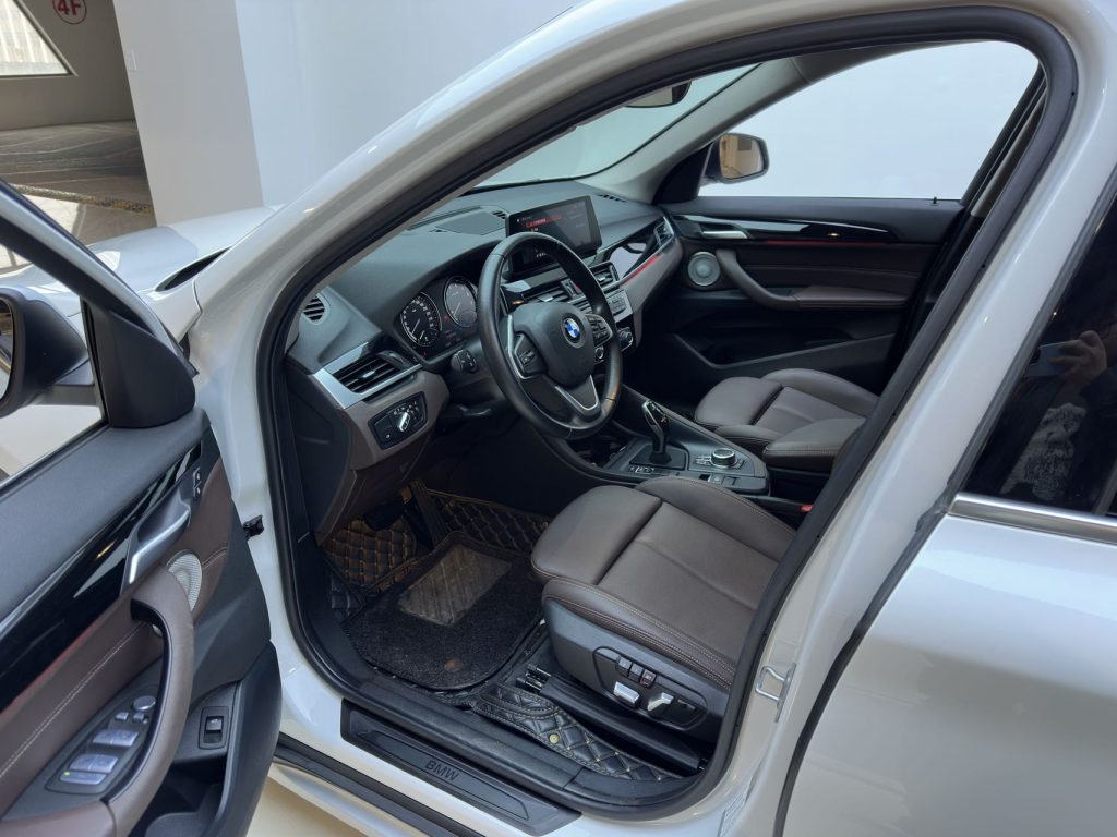 BMW X1 2022 sDrive20Li Fashion Edition - Huishida Trading