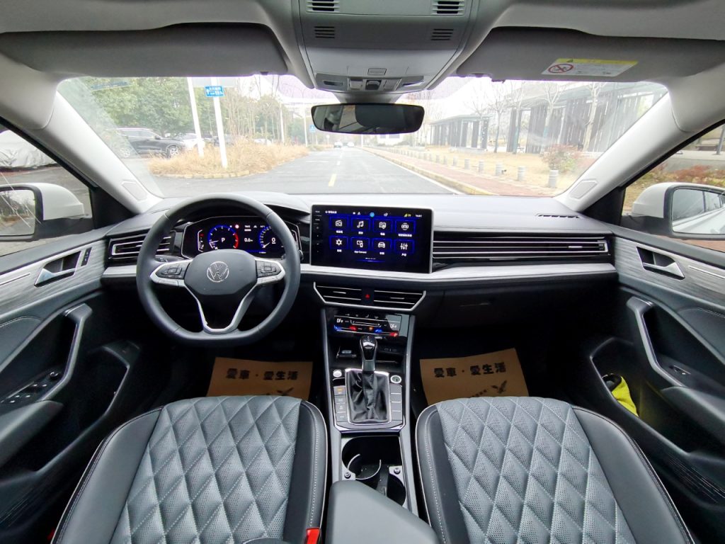 Volkswagen Sagitar 2023 280TSI DSG Transcend Plus Edition - Huishida Trading