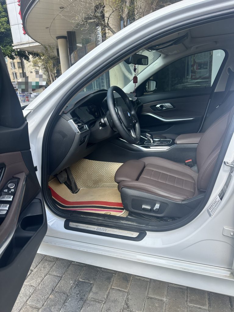 BMW 3 Series 2022 320i Sport Line - Huishida Trading