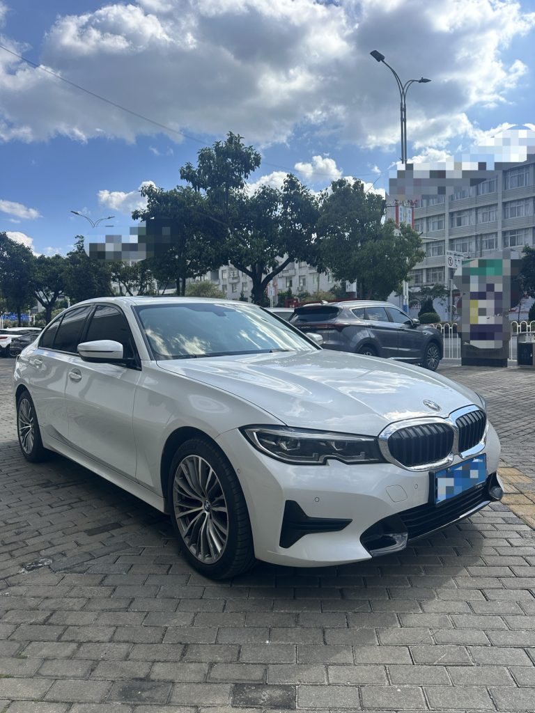 BMW 3 Series 2022 320i Sport Line - Huishida Trading