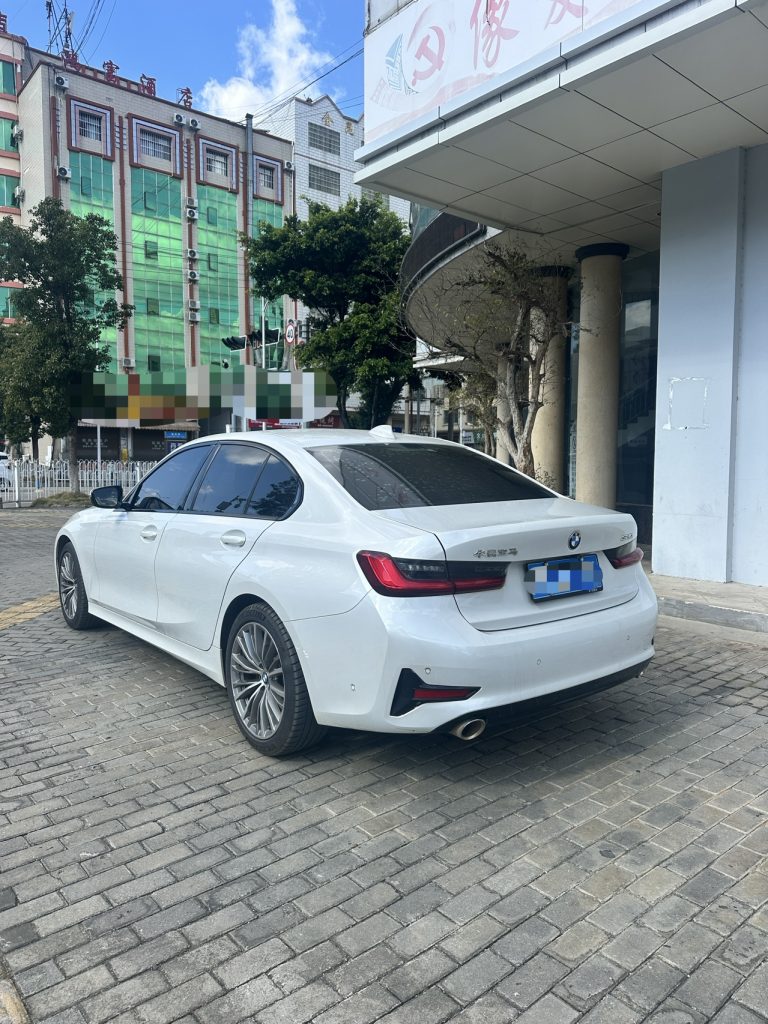 BMW 3 Series 2022 320i Sport Line - Huishida Trading