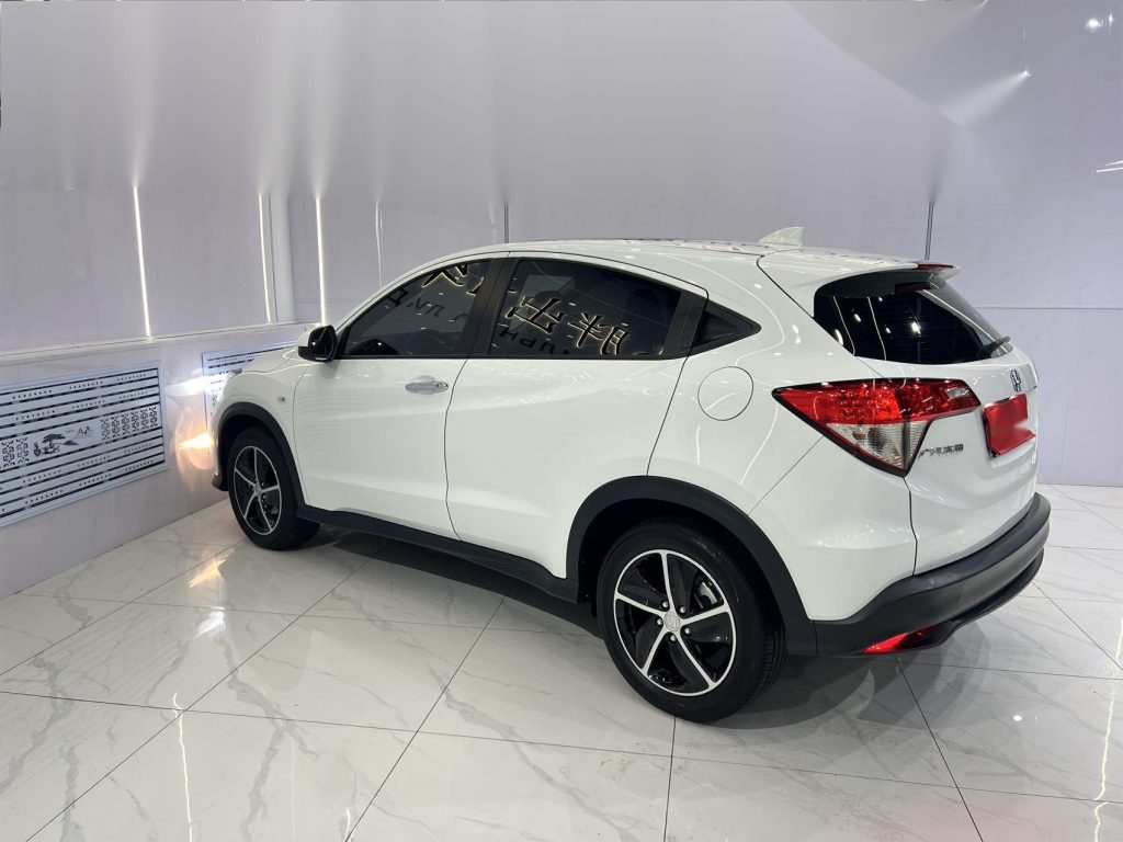 Honda Vezel 2022 1,5 л CVT Phantom Night·Pioneer Edition - Huishida Trading