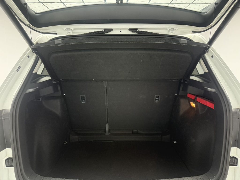 Skoda KAROQ 2023 TSI280 Smart Edition - Huishida Trading