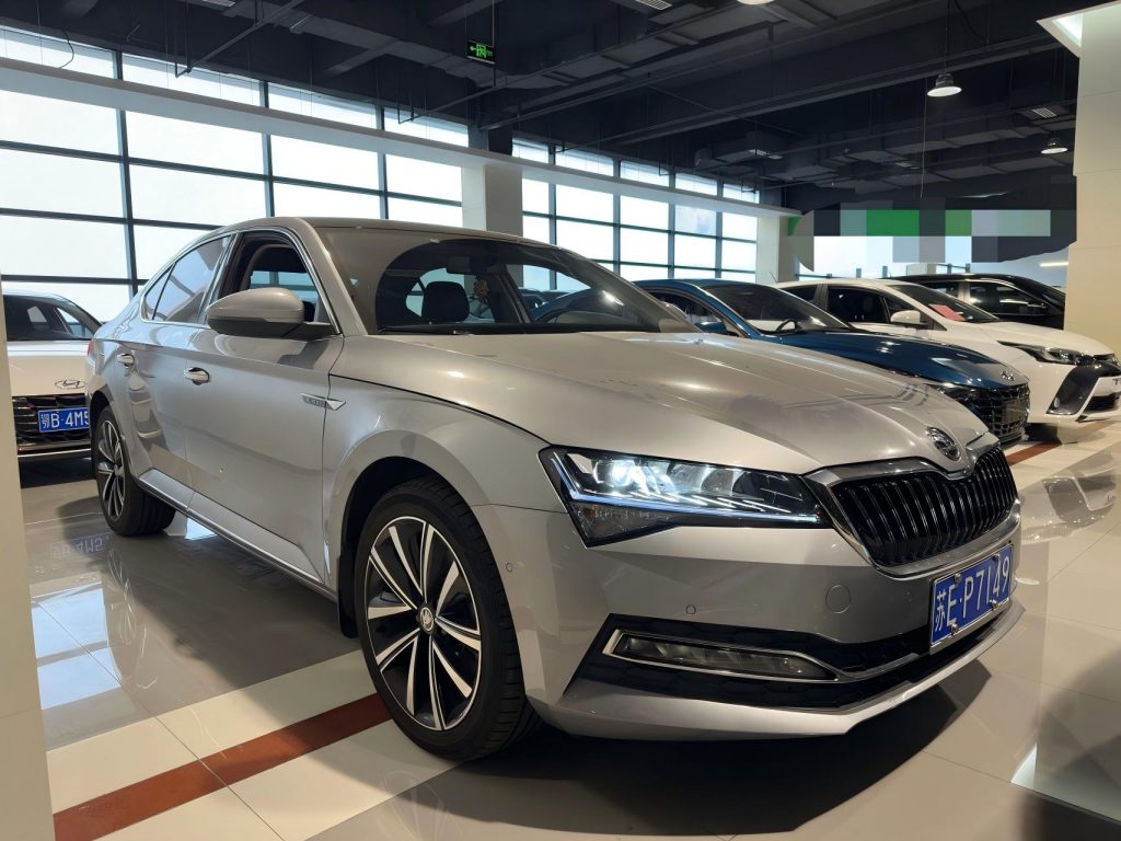 Škoda Superb 2022 года TSI280 DSG Prestige Edition - Huishida Trading