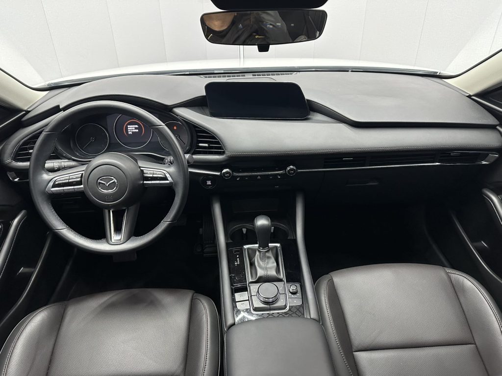 Mazda3 Axela 2021 2.0L Automatic Quality Edition - Huishida Trading