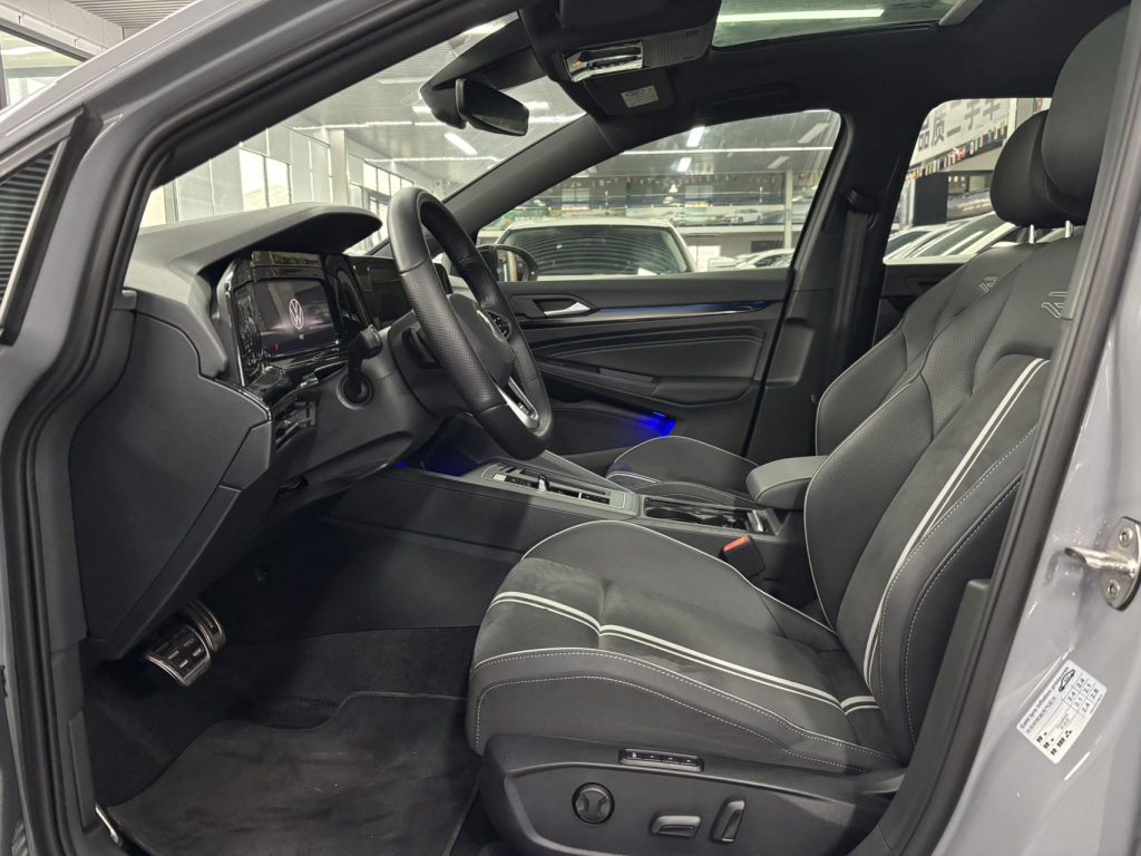 Volkswagen Golf 2021 280TSI DSG R-Line - Huishida Trading