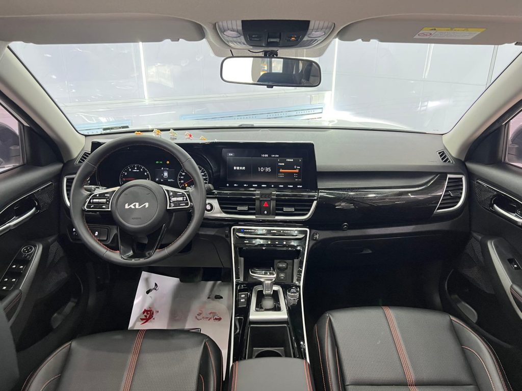 Kia KX3 2021 Модель 1.5L CVT Trend Edition - Huishida Trading