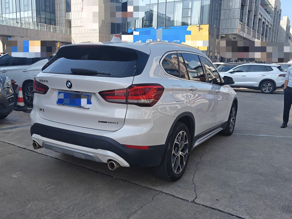 BMW X1 2022 sDrive20Li Fashion Edition - Huishida Trading