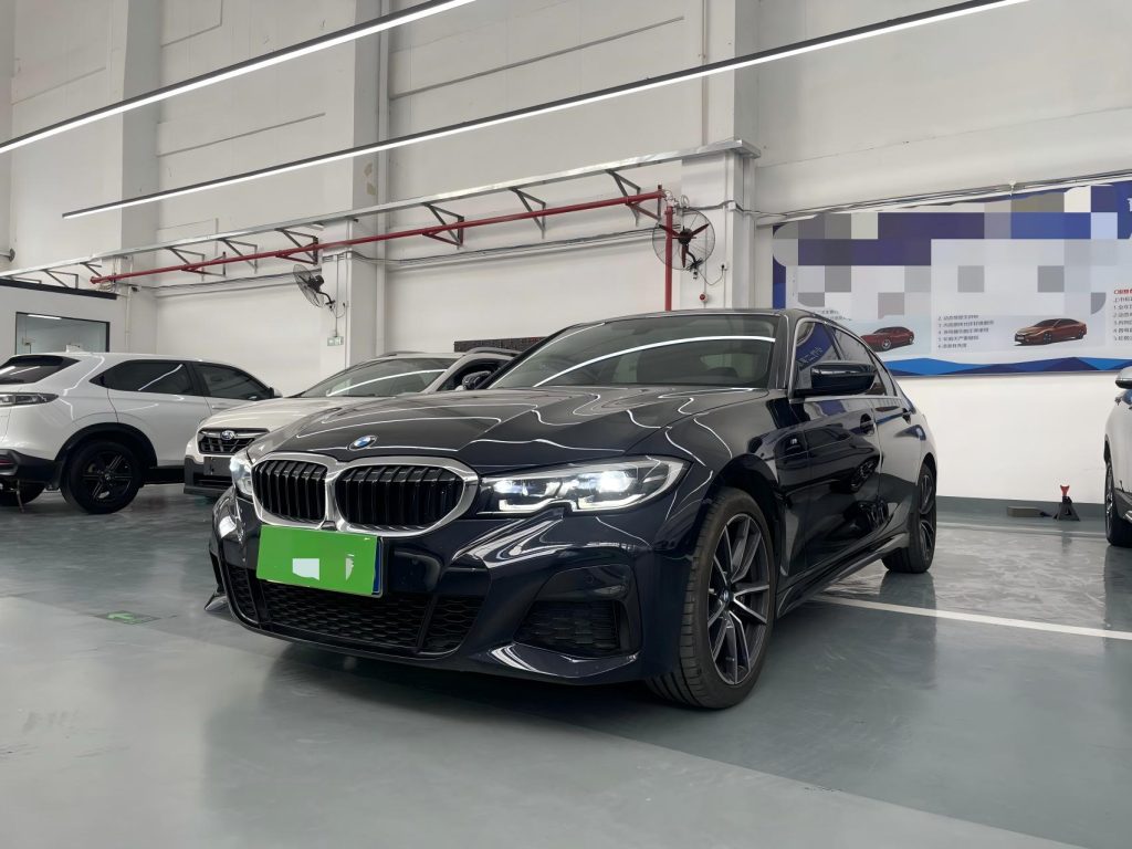 BMW 3 серии 2022 года 320Li M Sport Package - Huishida Trading