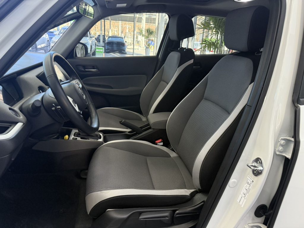 Honda LIFE 2021 Model 1.5L CVT CRO-SS Fun Edition - Huishida Trading