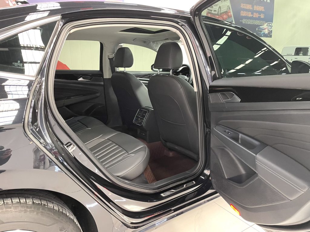 Volkswagen Passat 2023 280TSI Starry Elite Edition - Huishida Trading