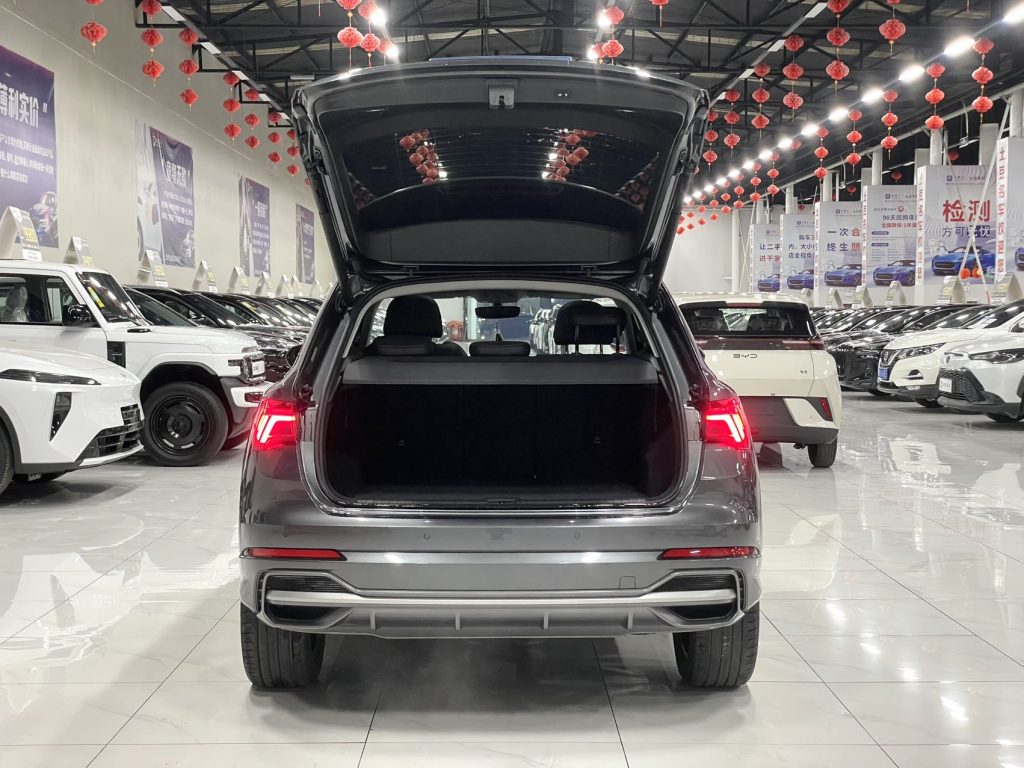 Audi Q3 2022 35 TFSI Sportline National VI - Huishida Trading