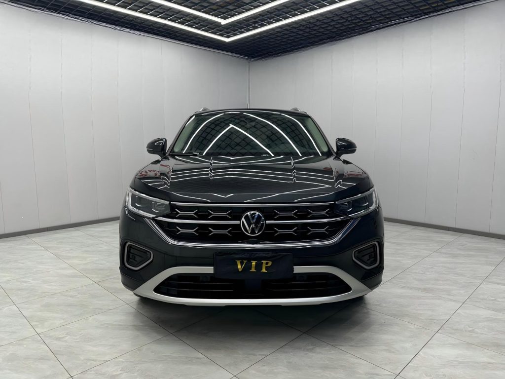 Volkswagen TAYRON 2023 280TSI с передним приводом Luxury Plus Advanced Edition - Huishida Trading