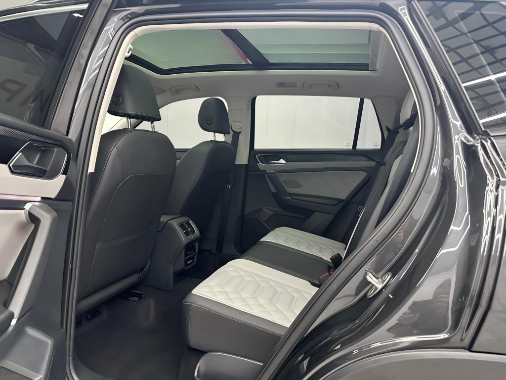 Volkswagen TAYRON 2023 280TSI с передним приводом Luxury Plus Advanced Edition - Huishida Trading