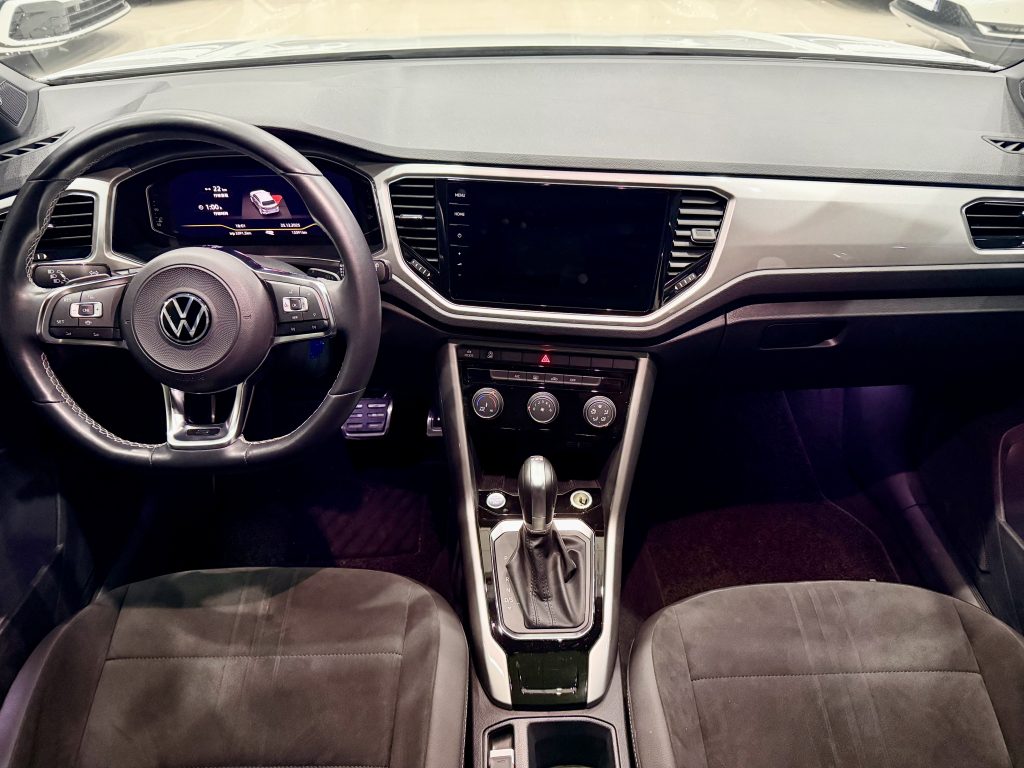 Volkswagen T-ROC 2022 280TSI DSG Передний привод R-Line Pro PLUS - Huishida Trading