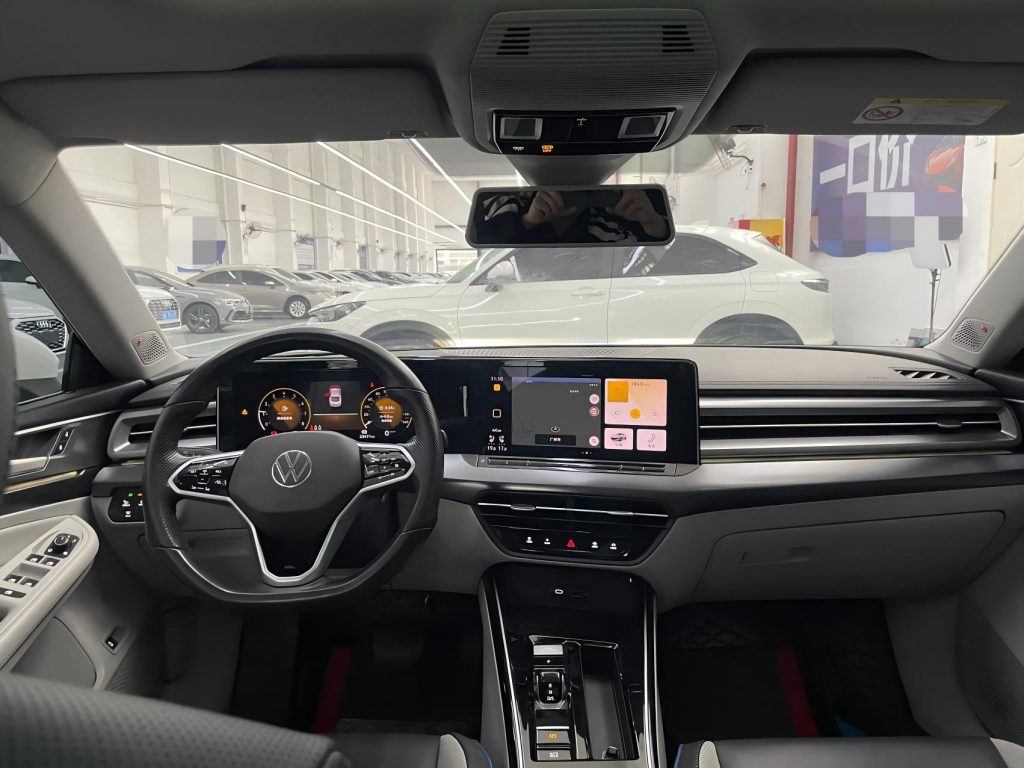 Volkswagen LAMANDO L 2022 L 280TSI DSG Super Hot Flagship Edition - Huishida Trading