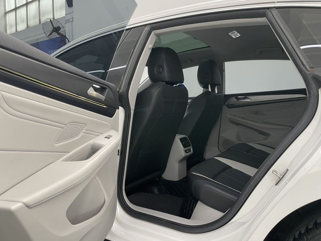 Volkswagen LAMANDO L 2022 L 280TSI DSG Super Hot Flagship Edition - Huishida Trading