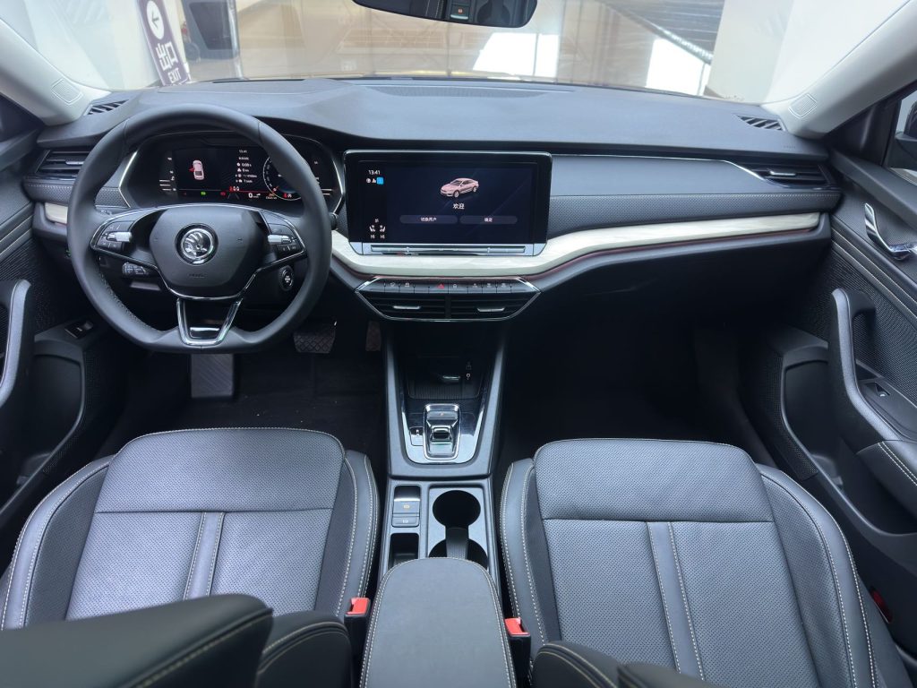 Škoda Octavia 2023 Facelift PRO TSI280 Luxury Edition - Huishida Trading