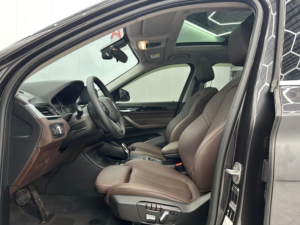 BMW X1 2022 sDrive20Li Fashion Edition - Huishida Trading