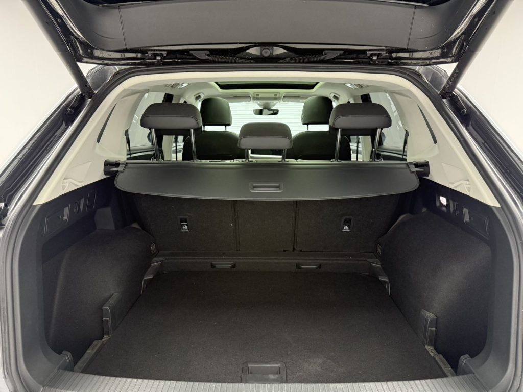 Volkswagen TAYRON 2023 280TSI 2WD Luxury Plus Advanced Edition - Huishida Trading