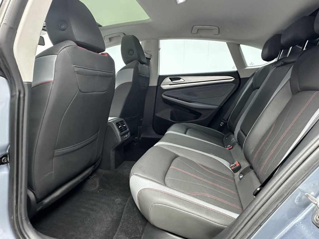 Lamando 2022 L 280TSI DSG Cool Edition - Huishida Trading