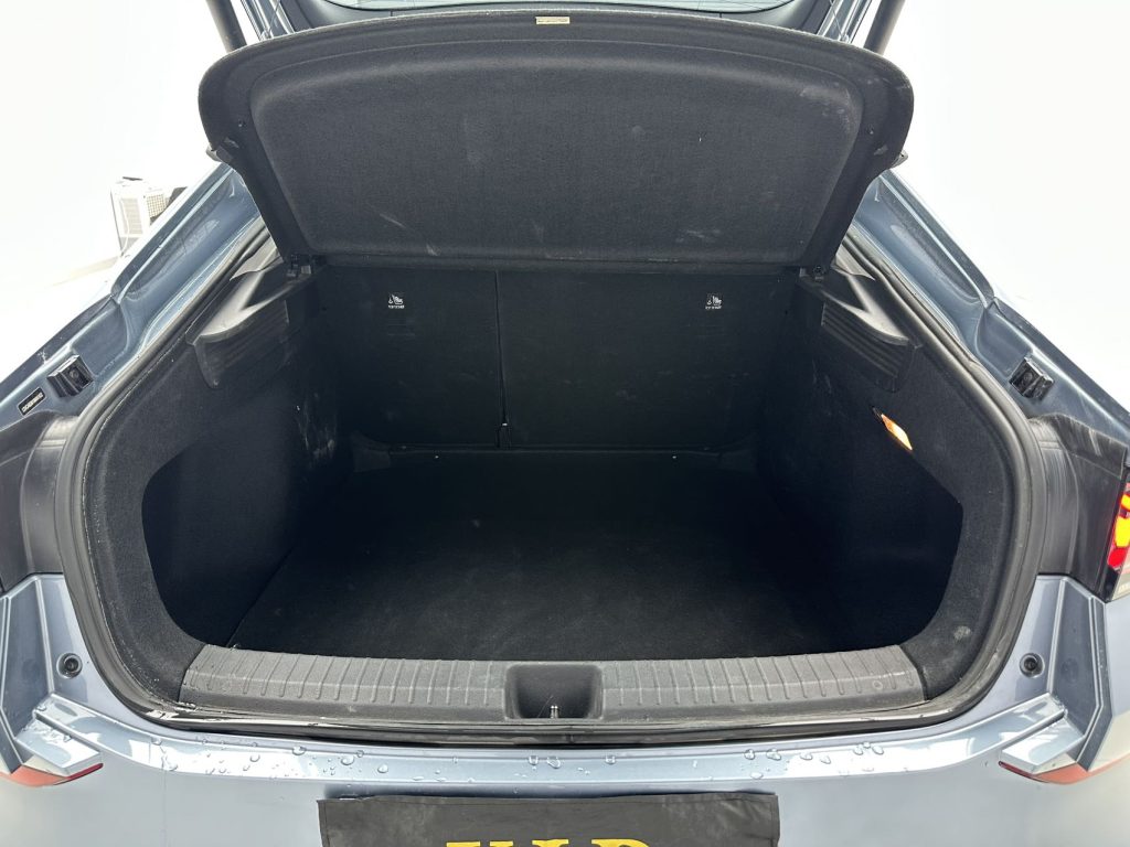 Lamando 2022 L 280TSI DSG Cool Edition - Huishida Trading