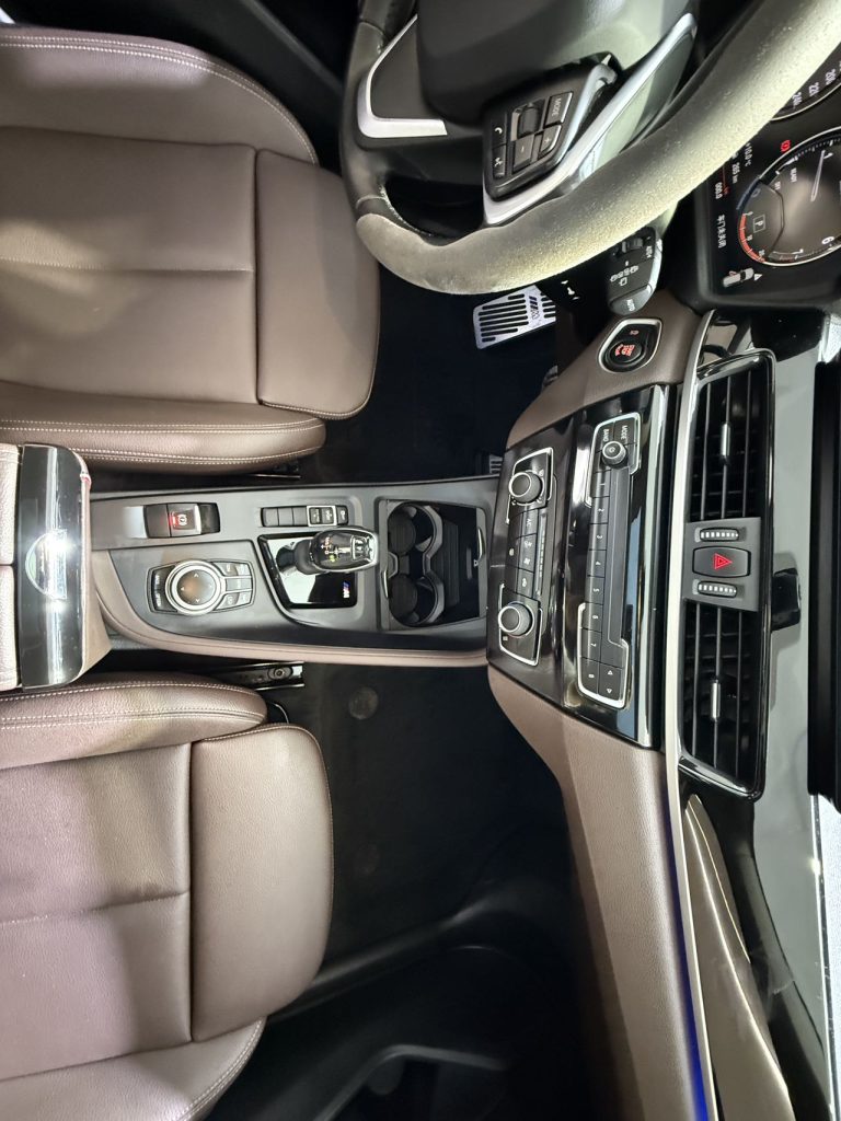 BMW X1 2021 Facelift sDrive20Li Fashion Edition - Huishida Trading