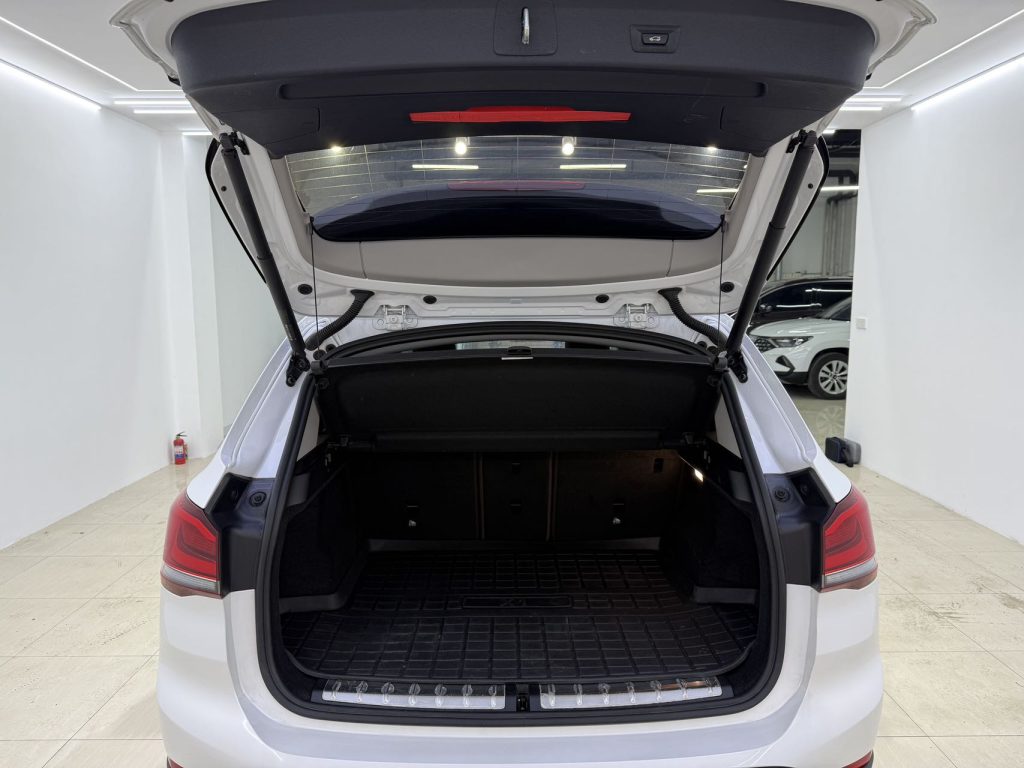 BMW X1 2021 Facelift sDrive20Li Fashion Edition - Huishida Trading