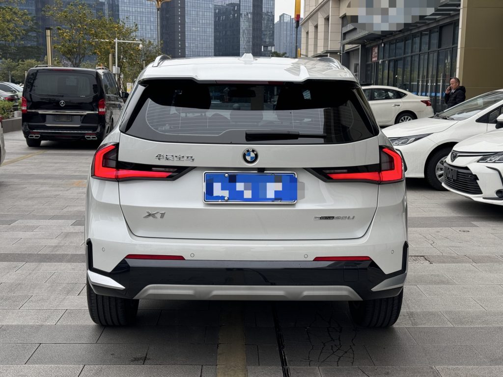 BMW X1 2023 sDrive20Li X Design Package - Huishida Trading