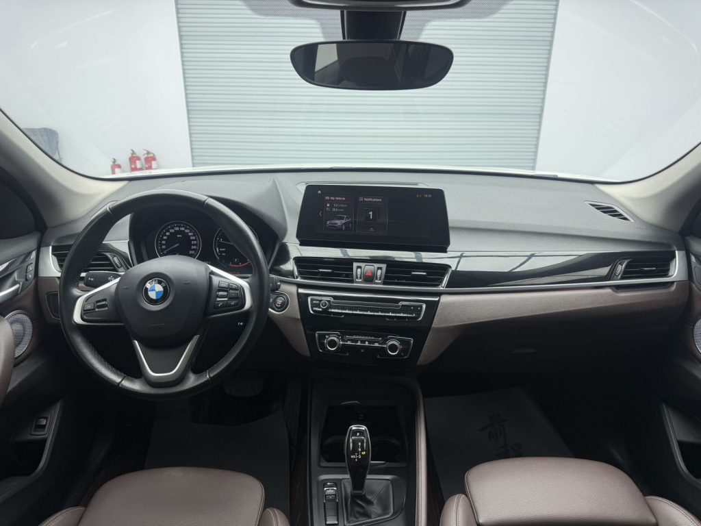 BMW X1 2021 sDrive20Li Fashion Edition - Huishida Trading