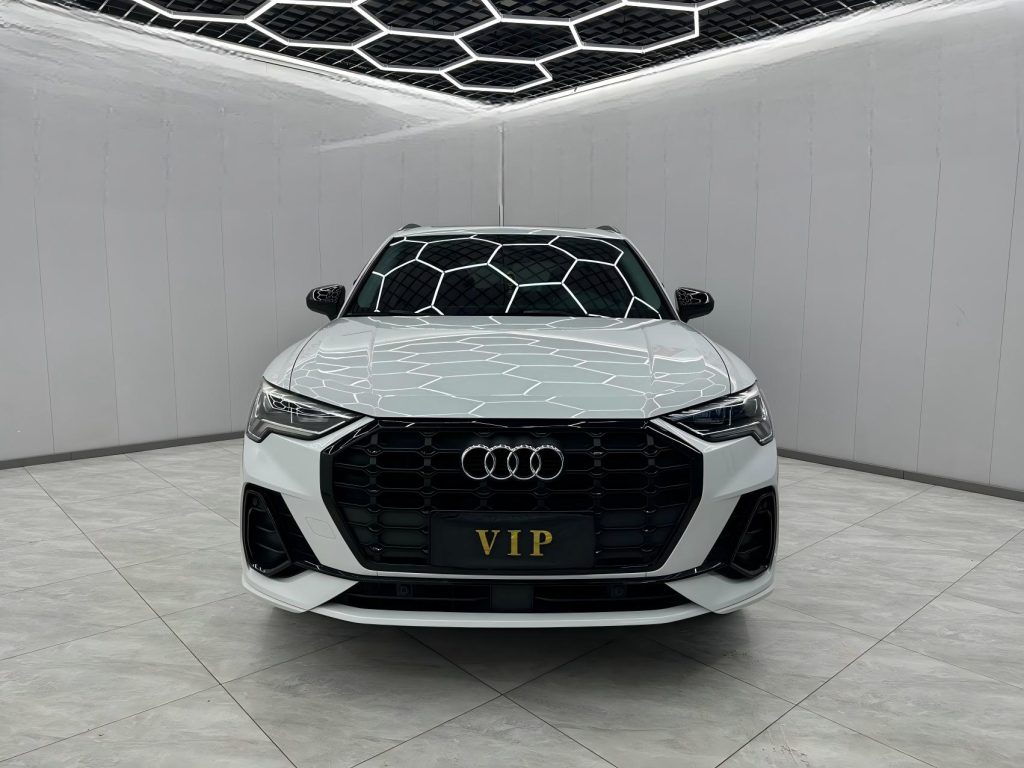 Audi Q3 2021 года 35 TFSI Sportline - Huishida Trading
