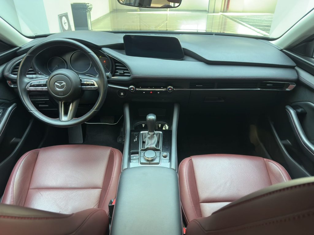 Mazda3 Axela 2022 года 2,0 л Автоматическая коробка передач Elegance Obsidian Edition - Huishida Trading