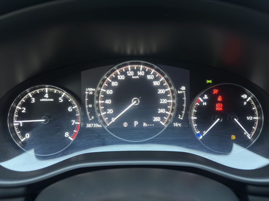 Mazda3 Axela 2022 года 2,0 л Автоматическая коробка передач Elegance Obsidian Edition - Huishida Trading