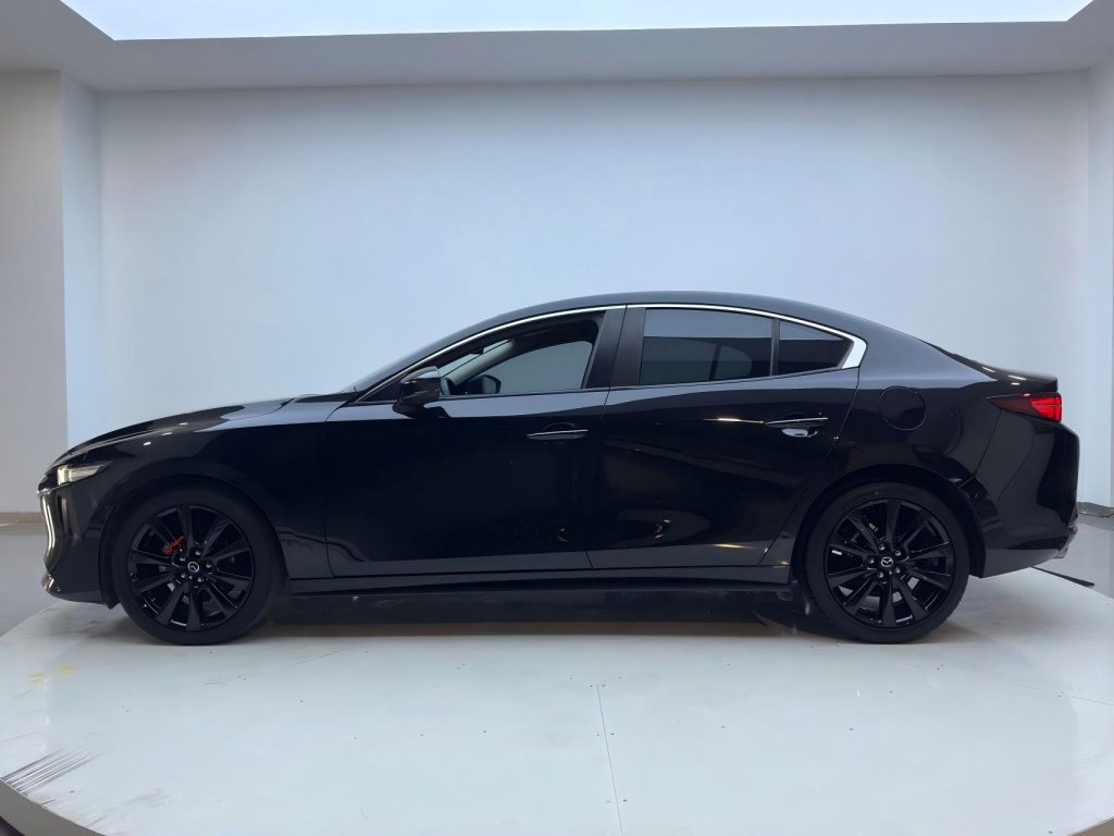 Mazda3 Axela 2022 года 2,0 л Автоматическая коробка передач Elegance Obsidian Edition - Huishida Trading