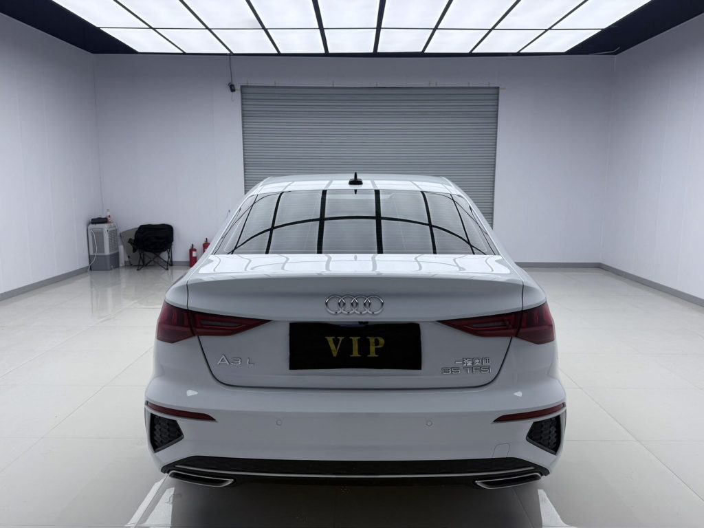 Audi A3 2022 A3L Limousine 35 TFSI Luxury Sport - Huishida Trading