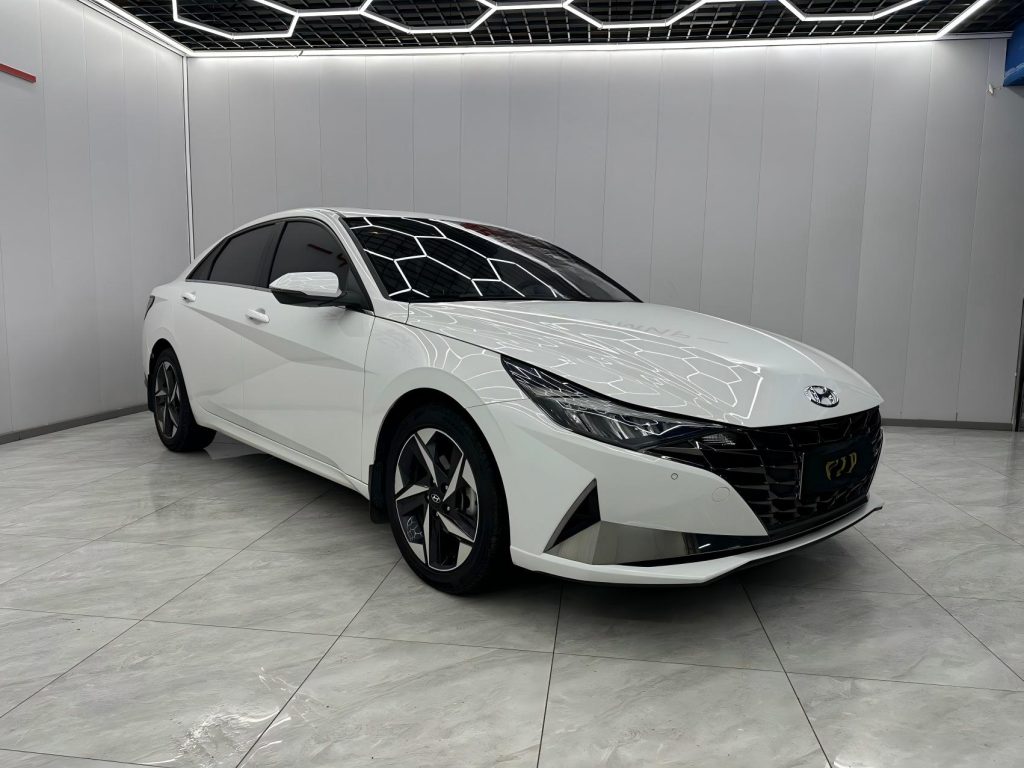 Hyundai Elantra 2022 года 1,5 л CVT GLX Elite Edition - Huishida Trading