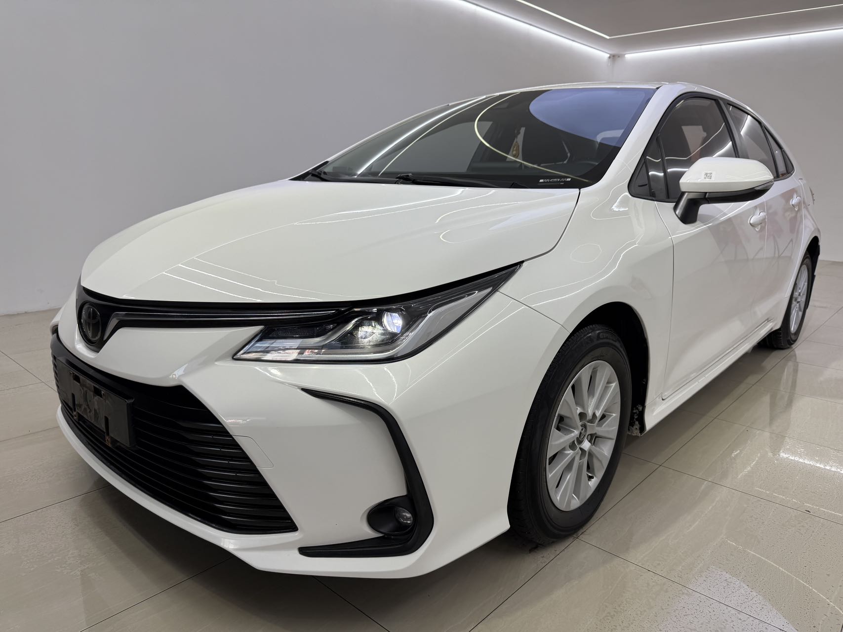 Toyota Corolla 2021 модельного года TNGA 1,5 л CVT Elite Edition