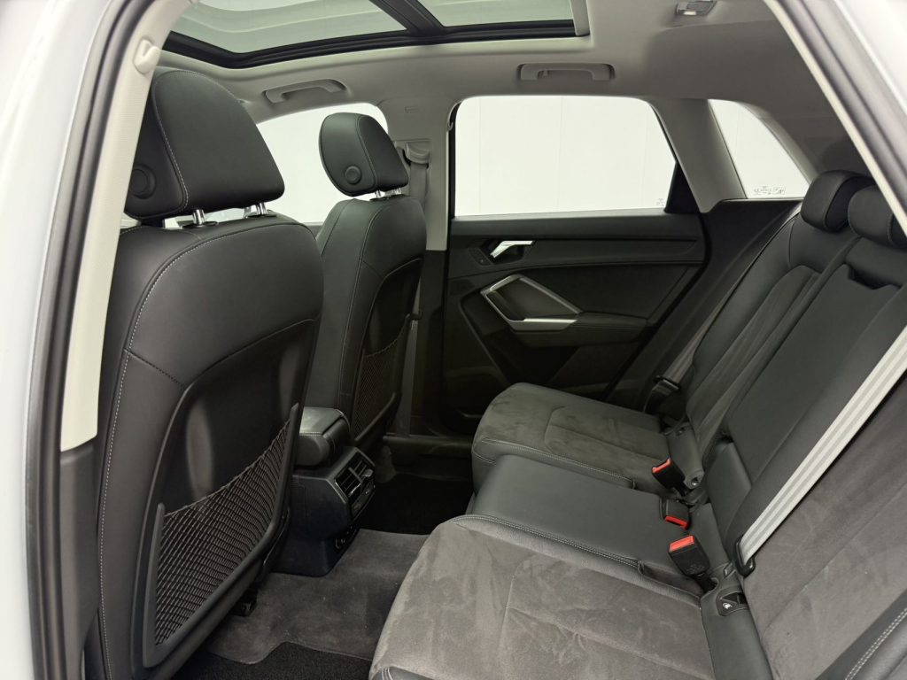 Audi Q3 2022 35 TFSI Sportline - Huishida Trading